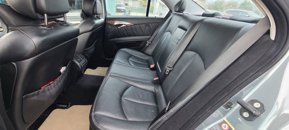 Berat, shitet Mercedes-Benz E320CDI, 2007, Nafte, Automatik  7.300 €