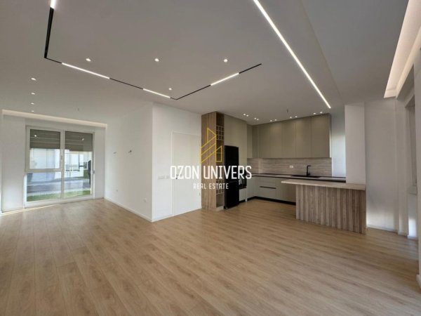 Tirane, jepet me qera Vile 3 Katshe Kati 3, 197 m² 1.200 € (Aba Residence, Farkë Tirana, Albania)