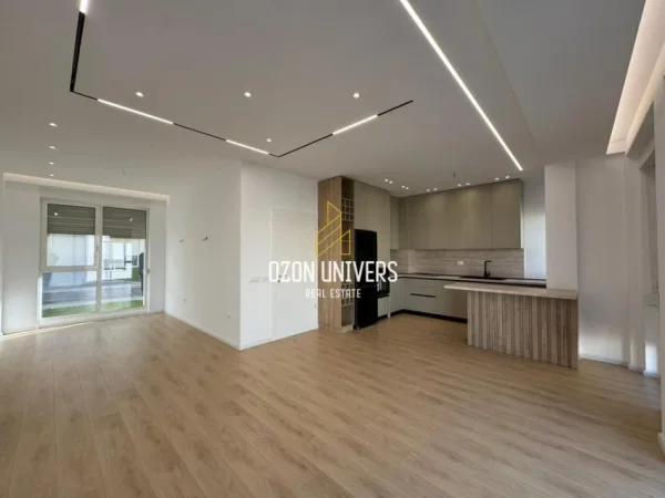 Tirane, jepet me qera Vile 3 Katshe Kati 3, 197 m² 1.200 € (Aba Residence, Farkë Tirana, Albania)
