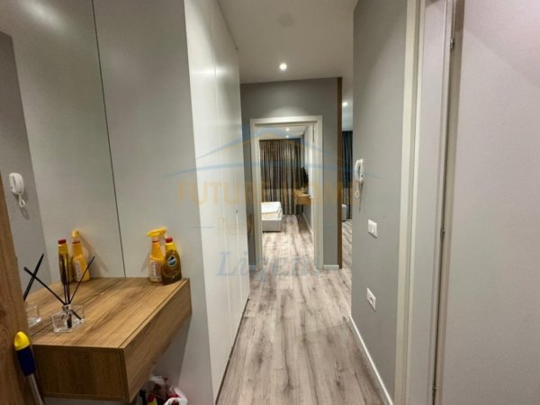 Tirane, shitet apartament 1+1+Ballkon Kati 2, 59 m² 230.000 € (Shkolla e Kuqe, Tirane)