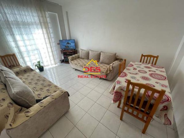 Vlore, shitet apartament 3+1+BLK Kati 3, 88 m² 56.000 Euro (Rruga Damian Humariti)