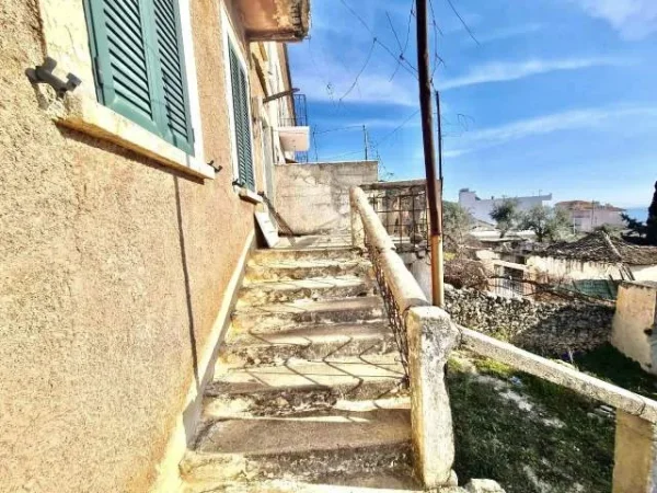 ofert Vile 150 m² 245.000 Euro (DHERMI, Buze Rruge me pamje nga Deti)