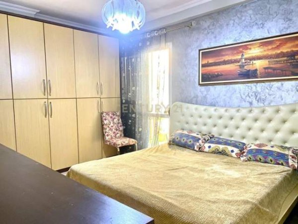 Tirane, shitet apartament 2+1+BLK Kati 2, 97 m² 120.000 Euro (Rruga e Zallit)