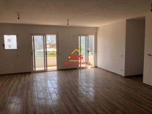 Vlore, shitet apartament 2+1+BLK Kati 4, 150 m² 112.500 Euro (Transballkanike)