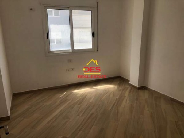 Vlore, shitet apartament 2+1+BLK Kati 4, 150 m² 112.500 Euro (Transballkanike)