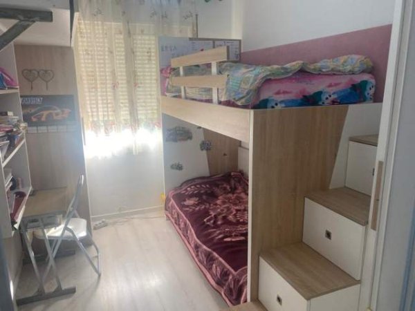 Tirane, jepet me qera apartament 2+1+BLK Kati 3, 80 m² 35.000 Leke (rruga Baftiar Lico)