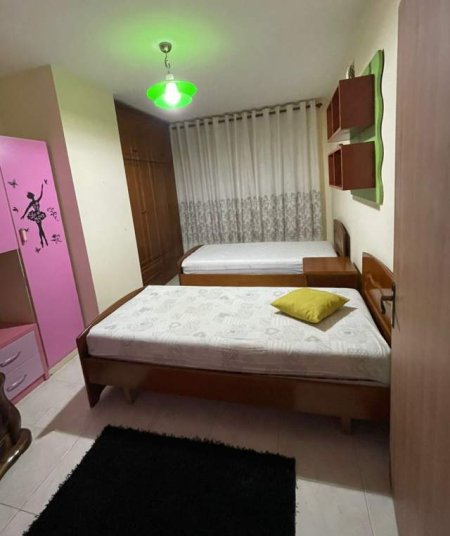 Tirane, jepet me qera apartament 2+1+BLK Kati 1, 100 m² 45.000 Leke (bulevardi kashar)