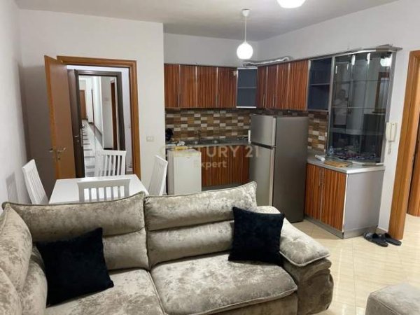 Tirane, jepet me qera apartament 2+1+BLK Kati 2, 105 m² 450 Euro (Astiri)