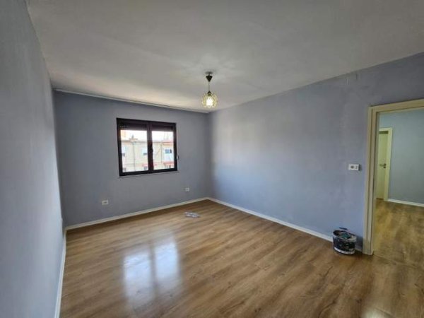 Tirane, shitet apartament 1+1+A+BLK Kati 5, 65 m² 68.000 Euro (Laprake)