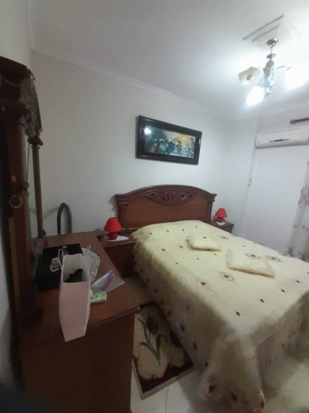 Tirane, jepet me qera apartament 2+1+BLK Kati 5, 100 m² 500 Euro (prokop mima)