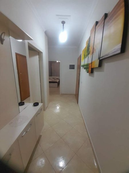 Tirane, jepet me qera apartament 2+1+BLK Kati 5, 100 m² 500 Euro (prokop mima)