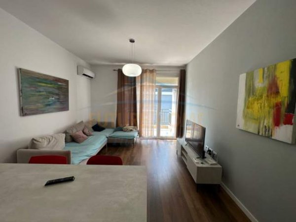Tirane, jepet me qera apartament 2+1+BLK Kati 7, 97 m² 550 Euro (Fusha e Aviacionit)