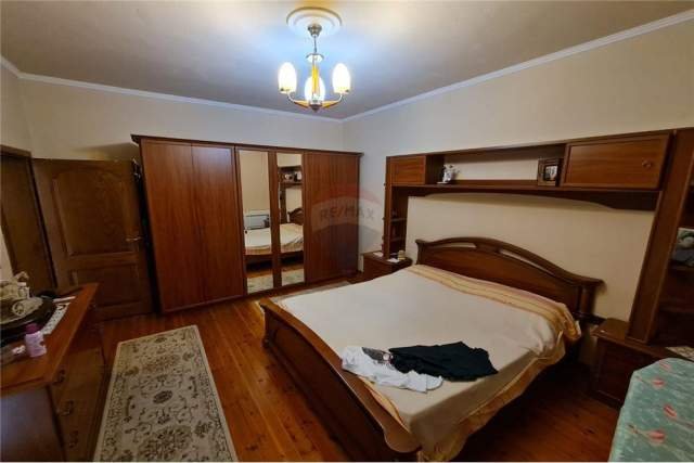 Tirane, shitet apartament 3 Katshe Kati 3, 462 m² 650.000 Euro (Don Bosko)