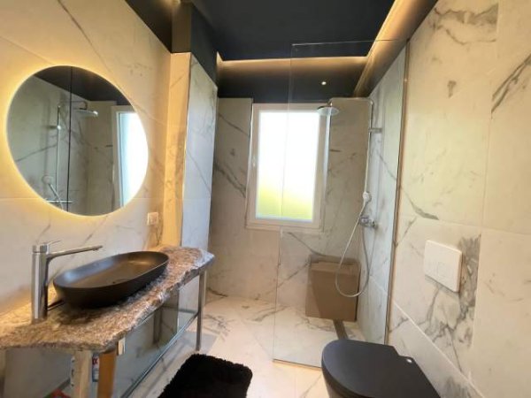 Tirane, jepet me qera Vile Kati 0, 350 m² 2.000 Euro (Green Residence prane TEG)