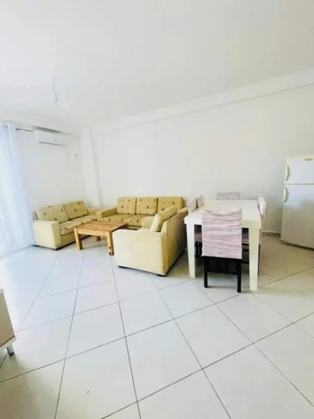 Tirane, shes apartament 1+1 72 m² 68.000 Euro (shkoze)