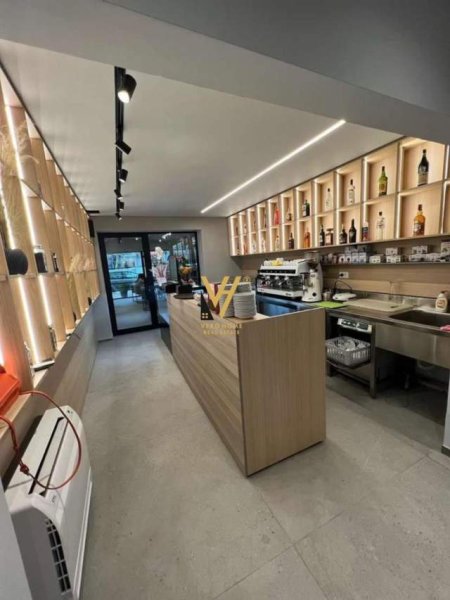 Tirane, shitet bar-kafe Kati 0, 150 m² 380.000 Euro (TEK ALI DEMI, SHKOLLA 1 MAJI)