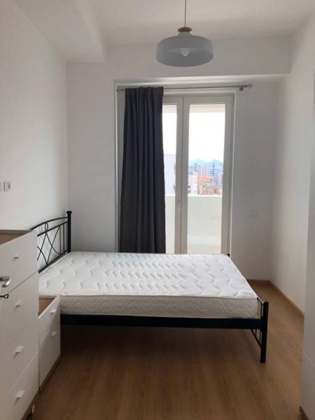 Tirane, jepet me qera apartament 2+1+BLK Kati 3, 125 m² 650 Euro (21 Dhjetori)