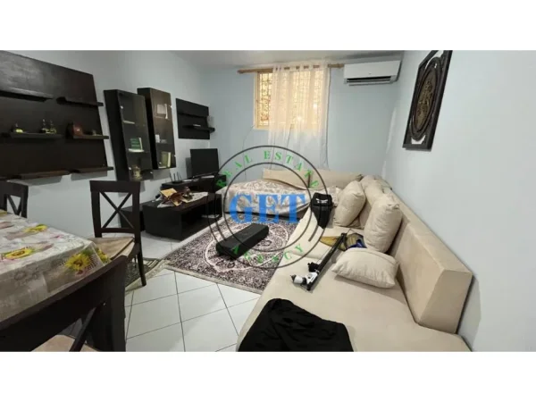 Durres, shitet apartament 2+1 Kati 1, 92 m² 105.000 € (PREFEKTURA)