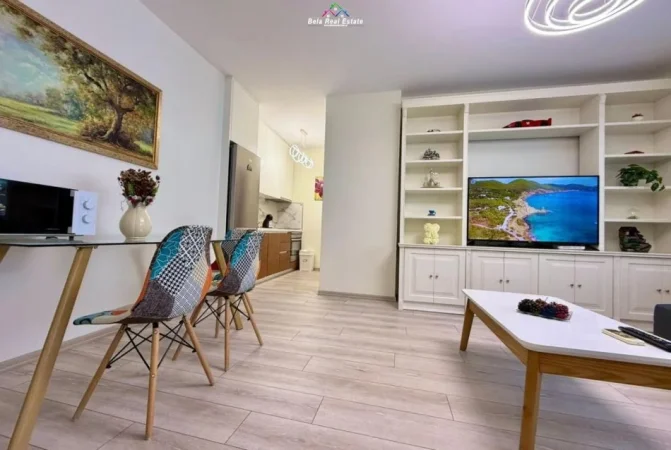 Tirane, jepet me qera apartament 1+1 Kati 8, 70 m² 800 € (Rruga e Kosovareve)