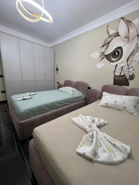 Durres, jepet me qera 2+1+Ballkon Kati 1, 111 m² (plazh)