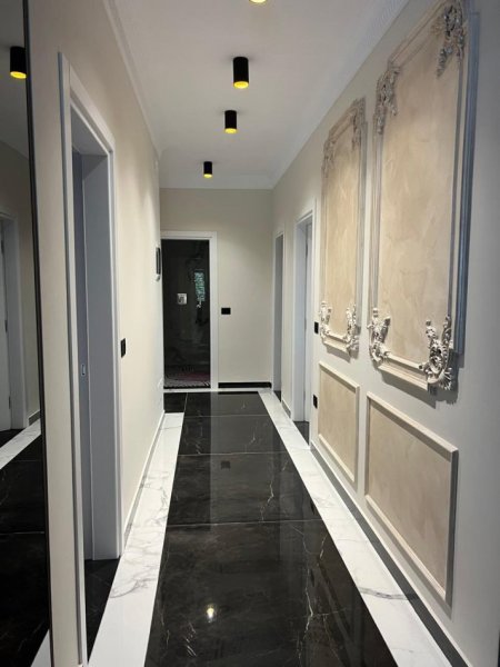 Durres, jepet me qera 2+1+Ballkon Kati 1, 111 m² (plazh)