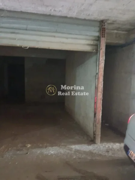 Tirane, shitet garazh | post parkimi Kati -1, 20 m² (Kashar)