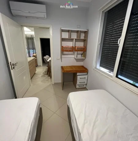 Tirane, jepet me qera apartament 2+1+Ballkon Kati 6, 86 m² 600 € (rruga e dibres)