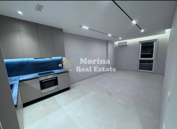 Tirane, jepet me qera apartament 1+1 Kati 5, 60 m² 450 € (Rruga 5 Maji)