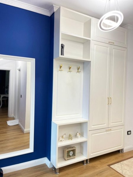 Tirane, jepet me qera apartament 1+1+Ballkon Kati 3, 70 m² (Rruga 4 Dëshmorët)