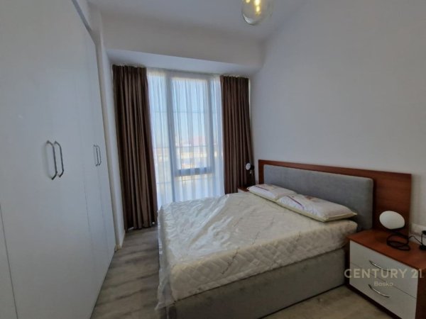 Tirane, jepet me qera apartament 1+1+Ballkon Kati 2, 65 m² 460 € (laprake pas spitalit ushtarak)