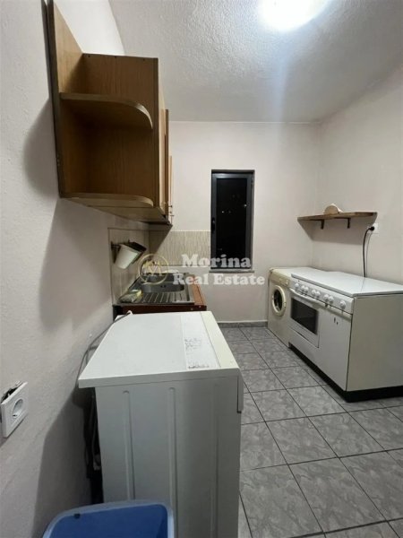 Tirane, jepet me qera Vile 1+1 Kati 2, 90 m² 500 € (Rruga Siri Kodra)