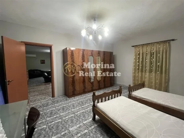 Tirane, jepet me qera Vile 1+1 Kati 2, 90 m² 500 € (Rruga Siri Kodra)