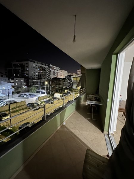 Tirane, jepet me qera apartament 2+1 Kati 2, 100 m² 450 € (Astir ,Vila L ,Mbrapa Bar Sorriso)