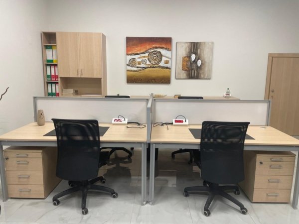 Durres, shes Mobilje Zyre