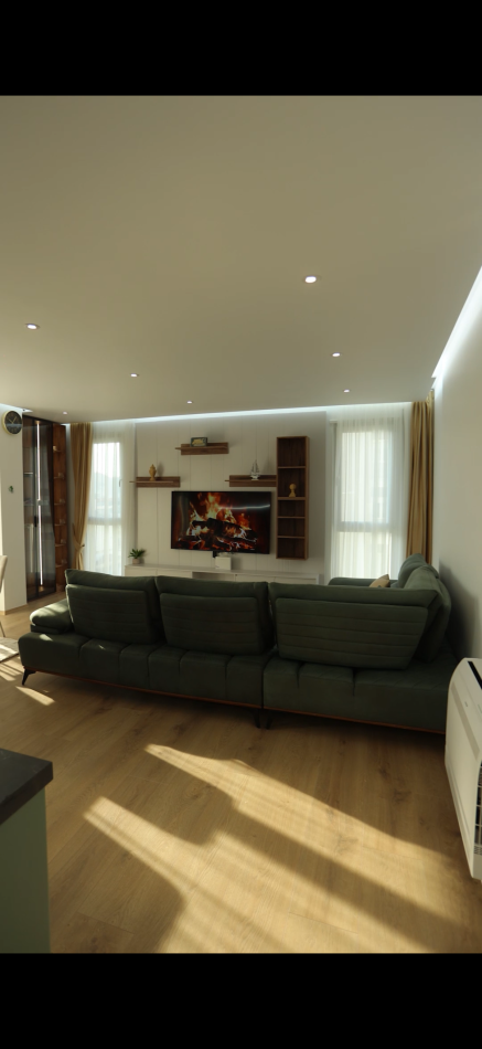 Tirane, jepet me qera apartament 3+1+Aneks+Ballkon Kati 5, 138 m² 600 € 