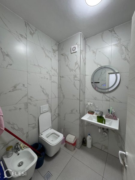 shitet apartament 2+1+Ballkon Kati 4, 78 m² 160.000 € (Don Bosko)