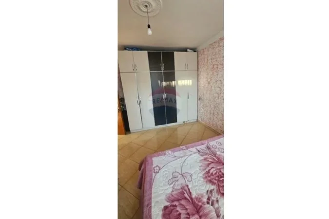 Tirane, shitet shtepi 3+1 Kati 1, 133 m² 197.000 € (Rruga Agush Gjergjevica(ID: 530571006-18)