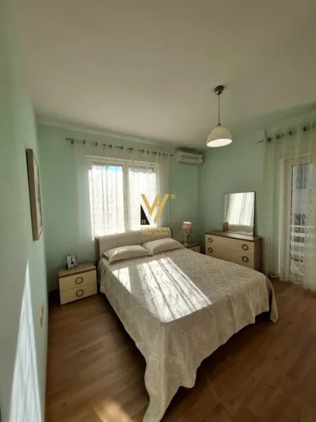 Tirane, jepet me qera apartament 2+1+Ballkon Kati 3, 110 m² 640 € (KOPSHTI ZOOLOGJIK)