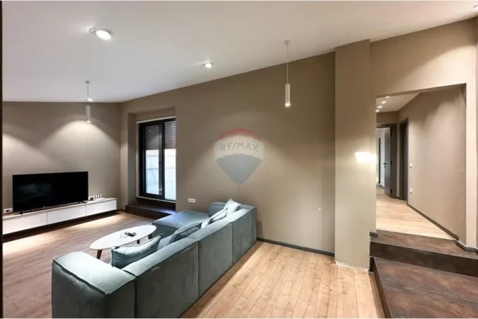 Tirane, shitet apartament 2+1 , 153 m² 235.000 € (Elite Palace(ID: 530191068-110)