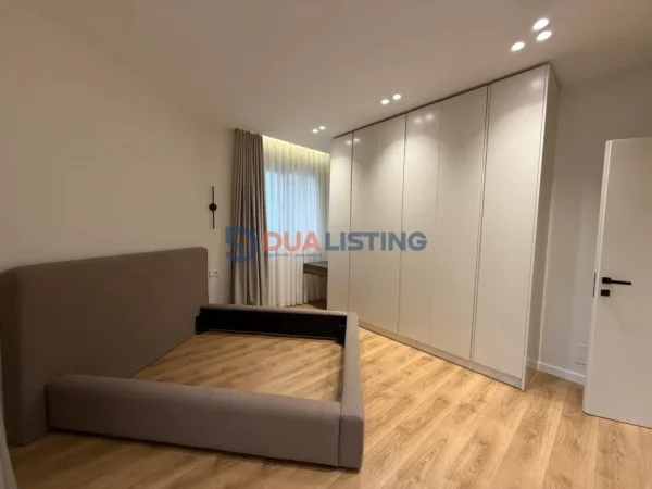 Tirane, jepet me qera apartament 2+1 Kati 0, 2.100 € (Liqeni i thate Green Valley Residence)