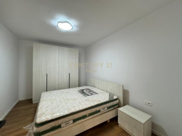 Tirane, jepet me qera apartament 1+1 Kati 1, 46 m² 700 € (Rruga e Elbasanit)