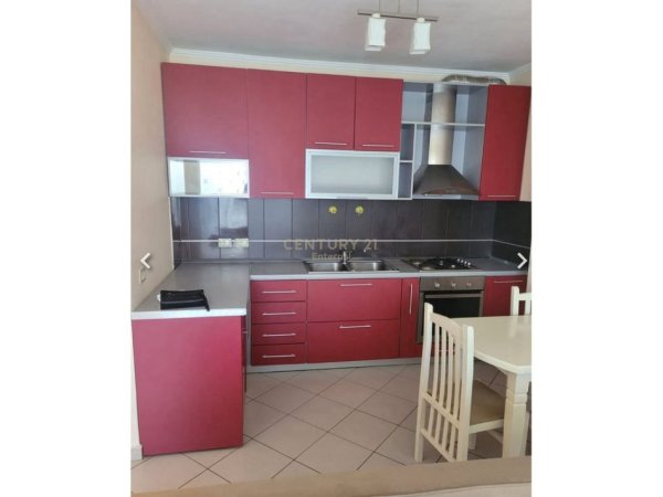 Tirane, shes apartament 1+1 Kati 2, 63 m² 162.000 € (Komuna e Parisit)