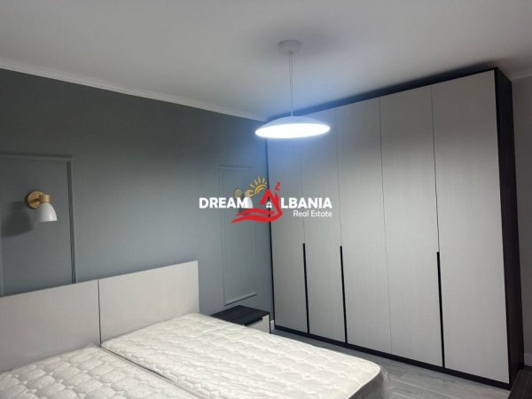 Tirane, jepet me qera apartament 1+1 , 59 m² 570 € (Rruga Qemal Stafa prane Shkolles se Kuqe)