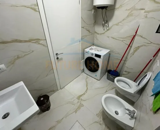 Qera, Apartament 1+1 + Post Parkimi , Pazari i Ri