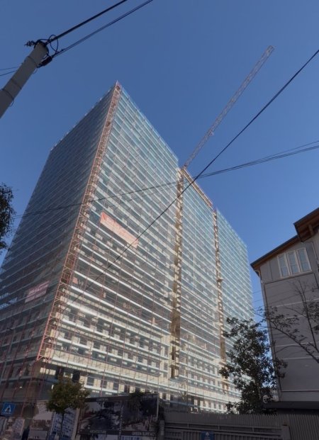 Tirane, shitet apartament 1+1+Ballkon Kati 12, 80 m² 200.000 € (Medar shtylla)