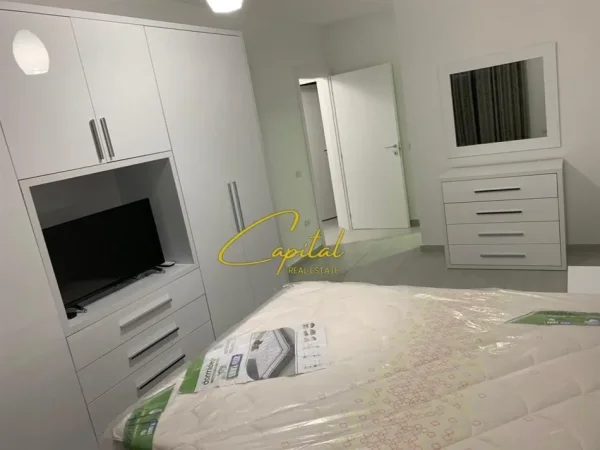 Tirane, jepet me qera apartament 2+1+2 Kati 7, 100 m² 70.000 leke ( FIORI DI BOSKO )