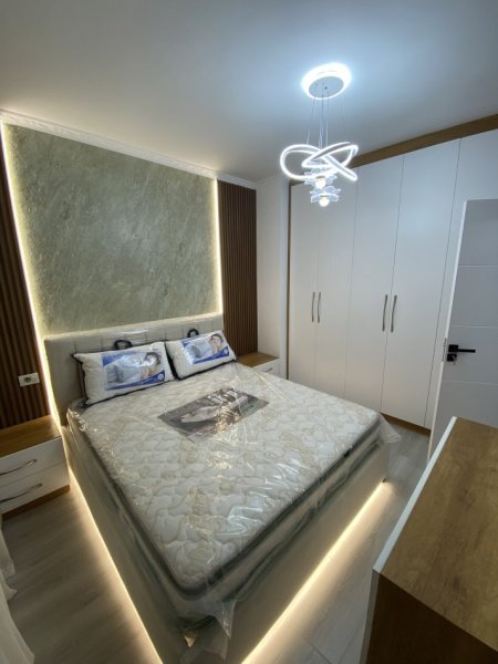 Tirane, shitet apartament 1+1 Kati 4, 54 m² 95.001 € (Rruga Besim Alla)