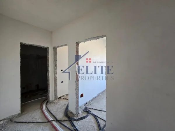 Tirane, shitet apartament 2+1+Ballkon Kati 5, 84 m² 92.543 € (Paskuqan)