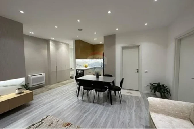 Tirane, jepet me qera apartament 1+1 Kati 3, 850 € (vila gold)