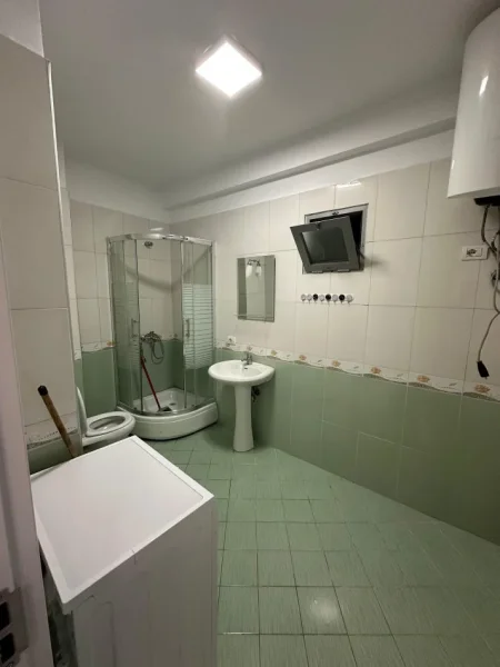 Tirane, shitet apartament 2+1+Ballkon Kati 9, 94 m² 157.000 € (Rruga Teodor Keko)